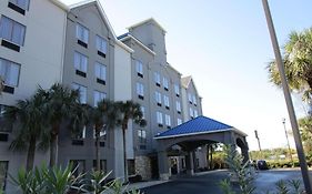 Holiday Inn Express And Suites Murrells Inlet Sc